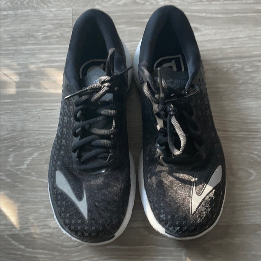 Brooks Pureflow Running Shoes *LIKE NEW*